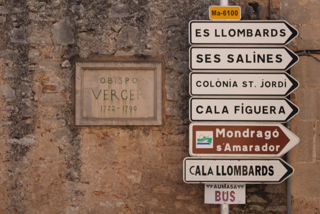 Lage &#038; Entfernungen